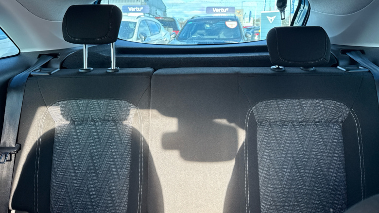 Vauxhall Crossland X 1.2T [110] Griffin 5dr [6 Spd] [Start Stop] Petrol Hatchback